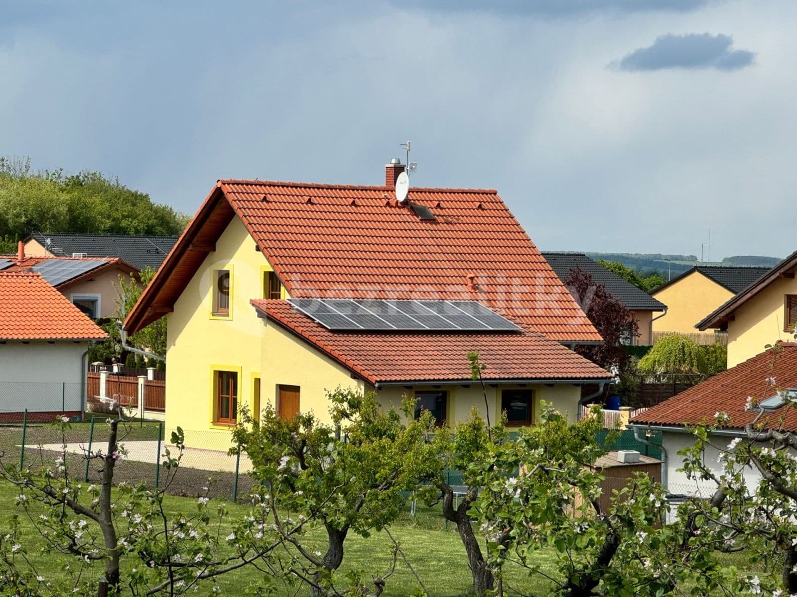 Predaj domu 102 m², pozemek 584 m², Pod Vinicí, Postřižín, Středočeský kraj