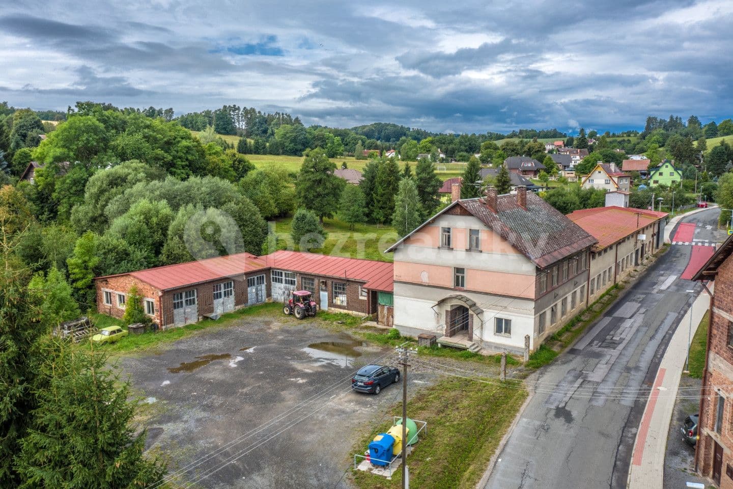 Predaj nebytového priestoru 1.502 m², Nová Ves nad Popelkou, Liberecký kraj