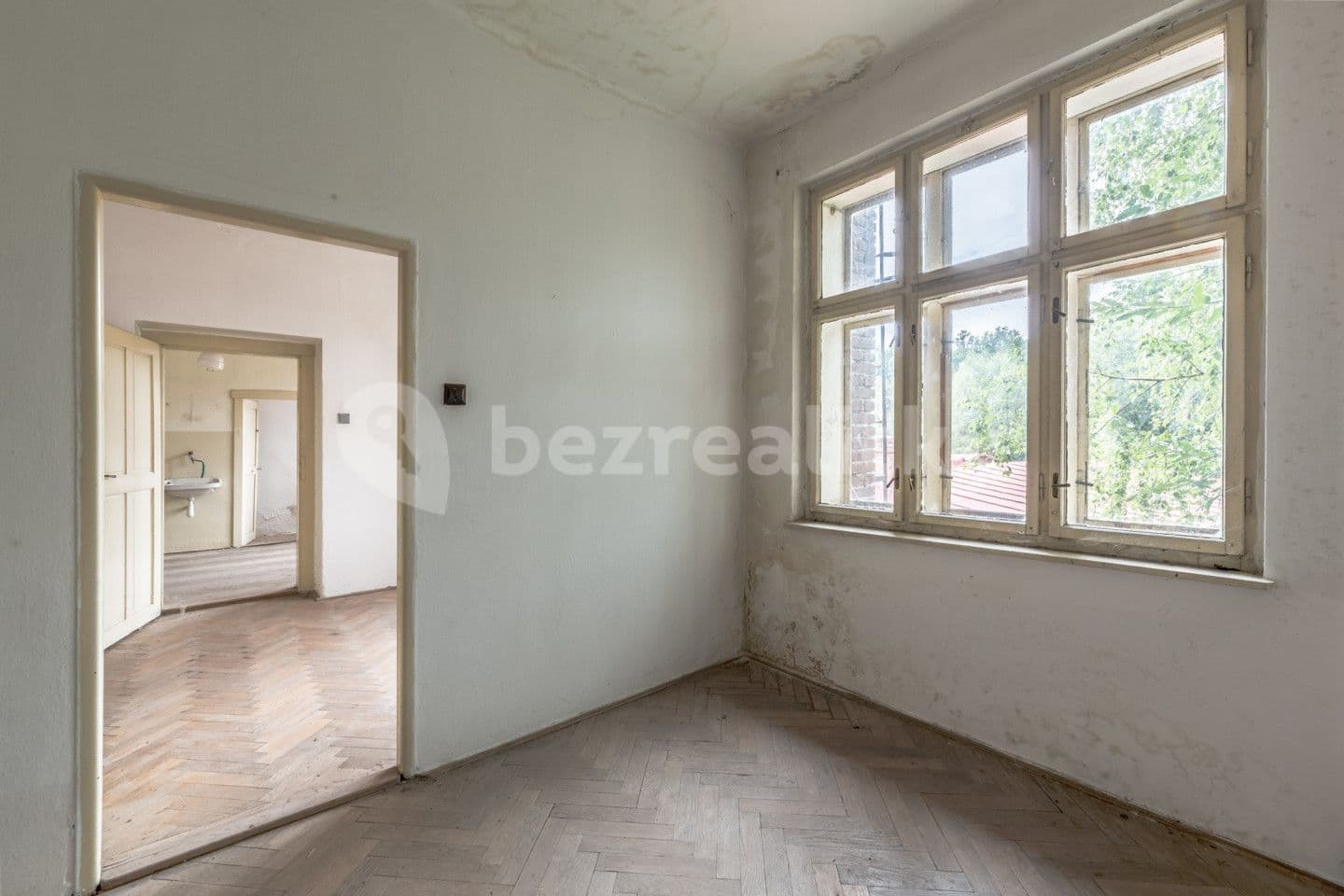 Predaj nebytového priestoru 1.502 m², Nová Ves nad Popelkou, Liberecký kraj