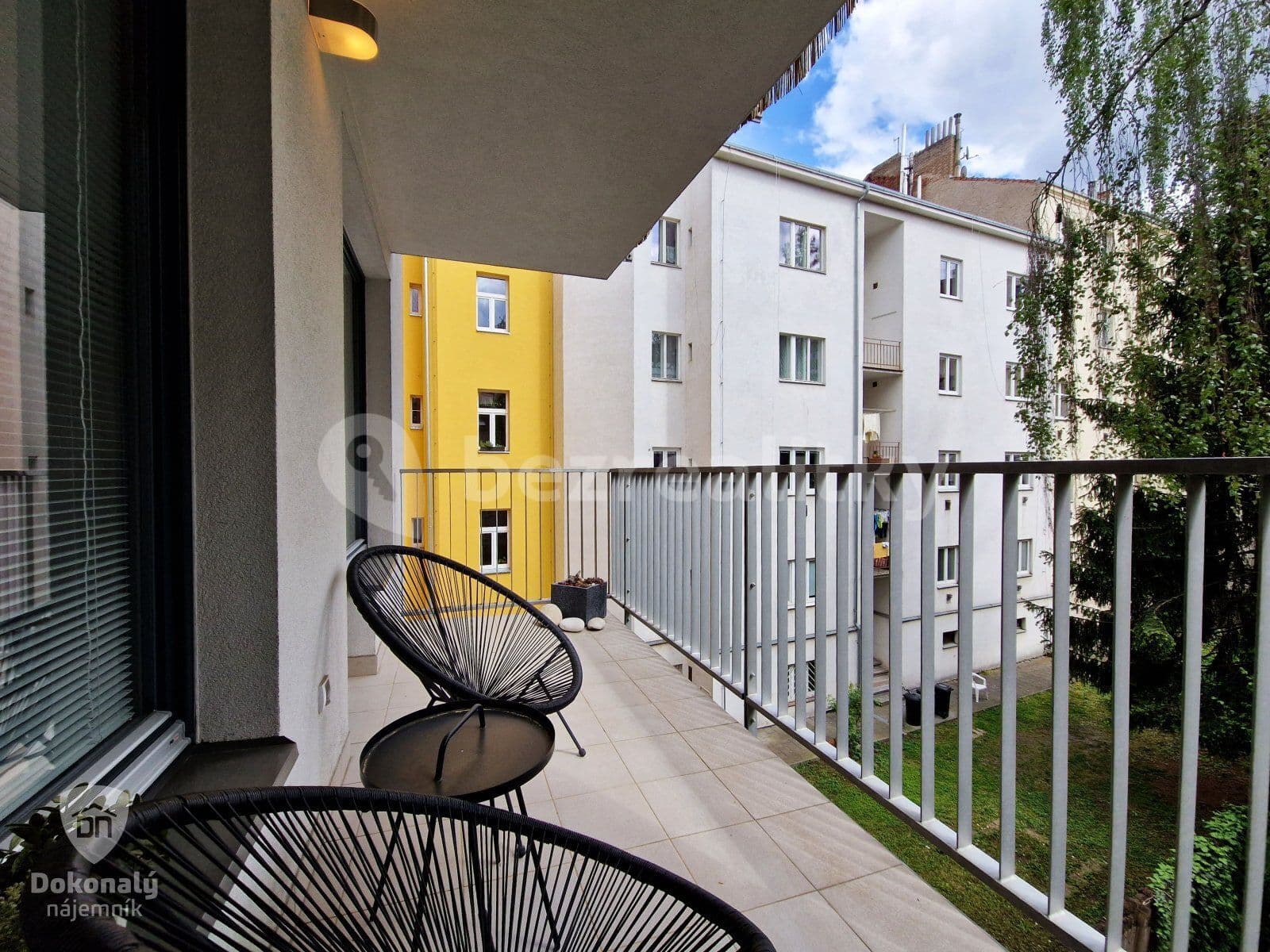 Prenájom bytu 2-izbový 50 m², Pod Barvířkou, Praha, Praha
