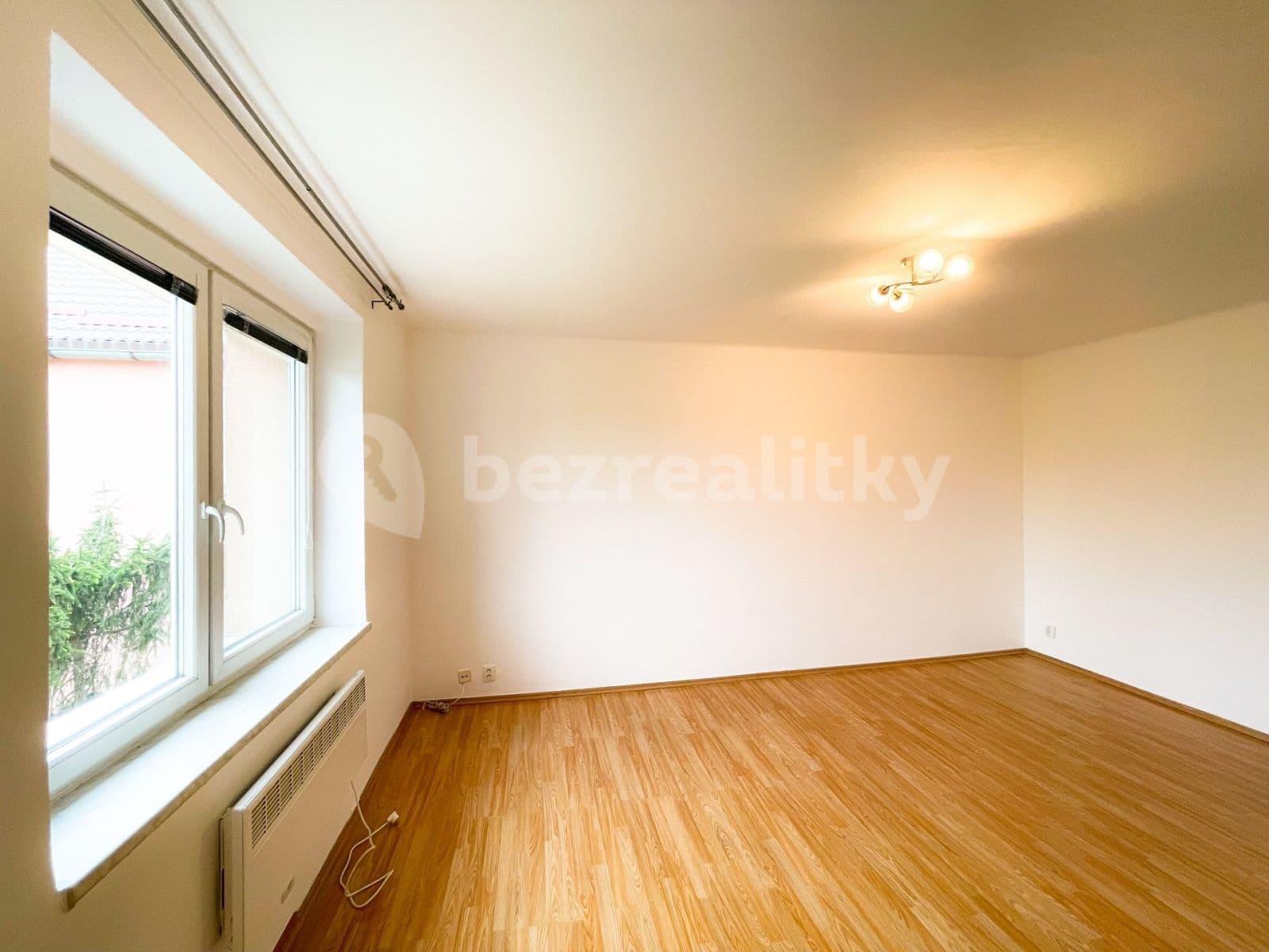 Prenájom bytu 1-izbový 45 m², Jedličkova, Ostrava, Moravskoslezský kraj