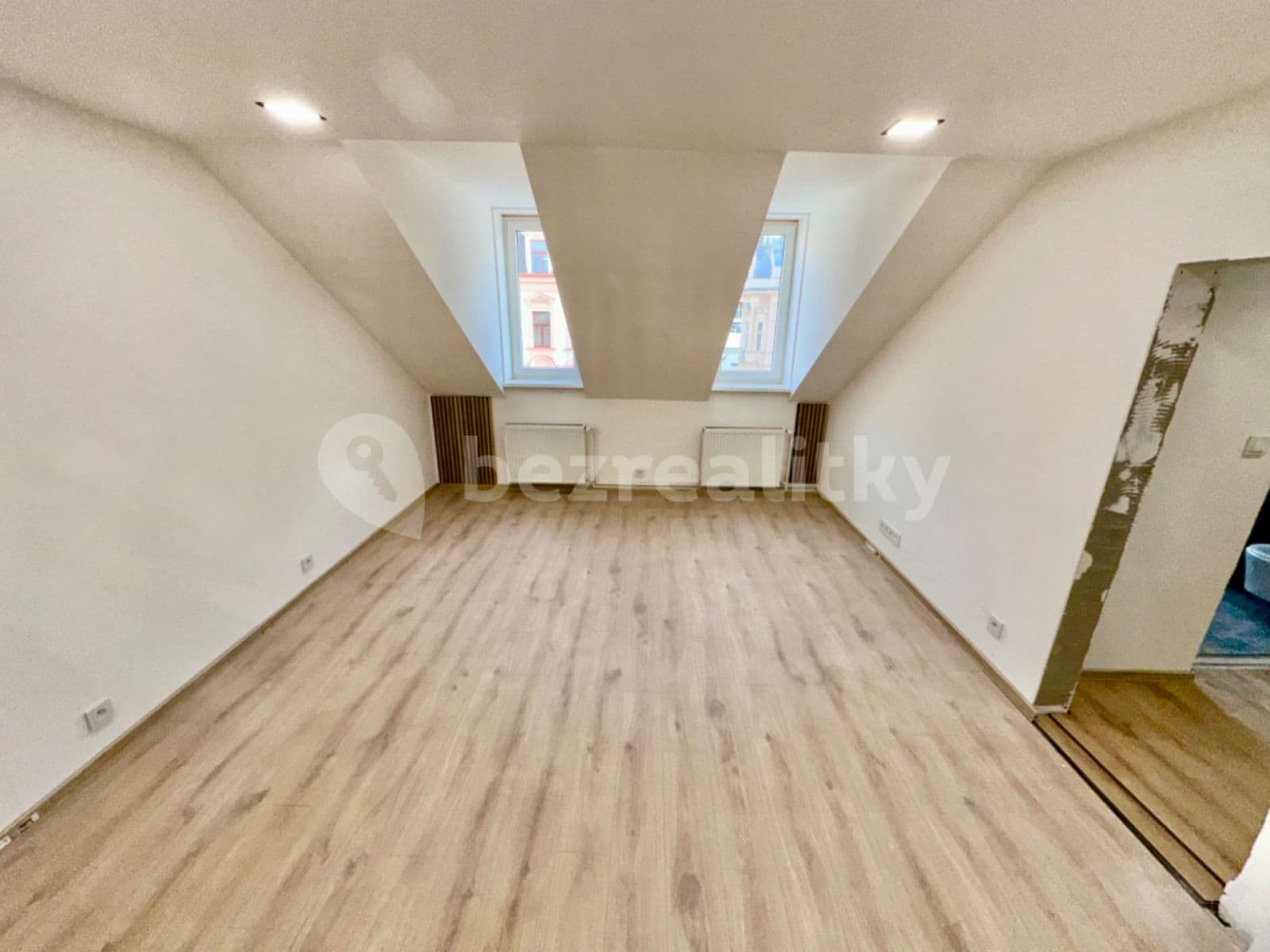 Predaj bytu 3-izbový 88 m², Moskevská, Karlovy Vary, Karlovarský kraj