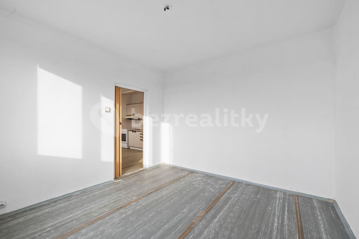 Predaj bytu 1-izbový 37 m², 28. října, Neratovice, Středočeský kraj