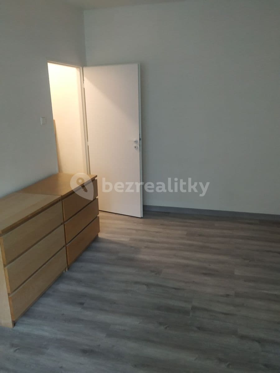 Prenájom bytu 1-izbový 24 m², Maďarská, Ostrava, Moravskoslezský kraj