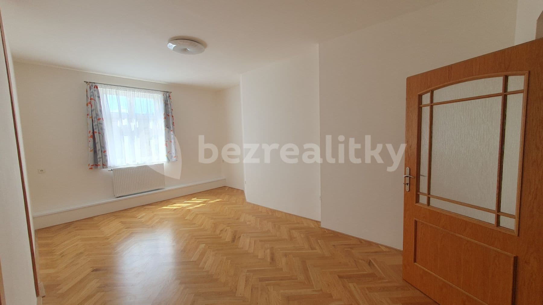 Prenájom bytu 4-izbový 130 m², Blodkova, Praha, Praha