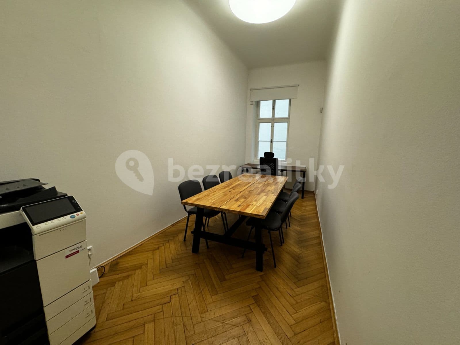 Prenájom kancelárie 12 m², Na Poříčí, Praha, Praha