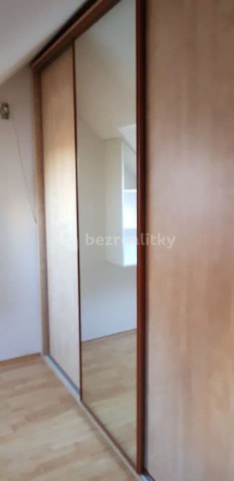 Prenájom bytu 2-izbový 53 m², Toužimská, Praha, Praha