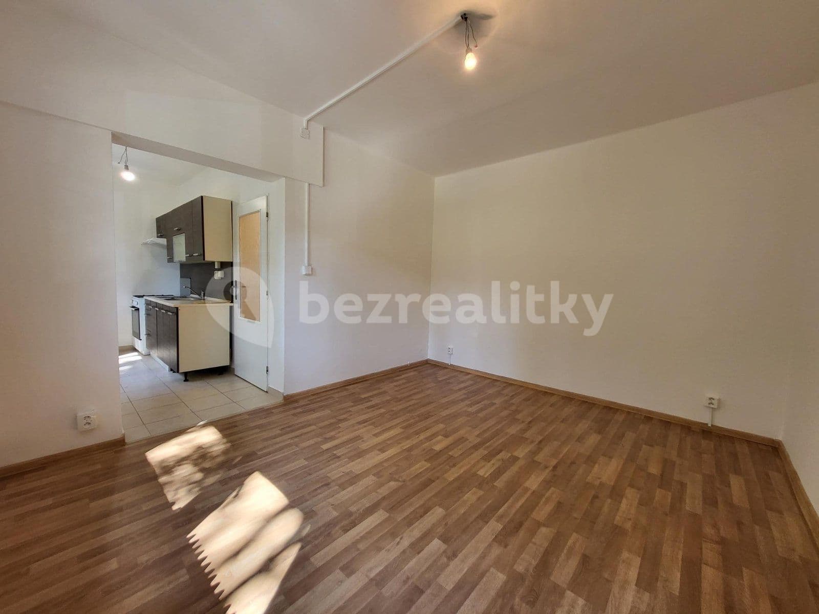 Prenájom bytu 1-izbový 24 m², Kořenského, Karviná, Moravskoslezský kraj