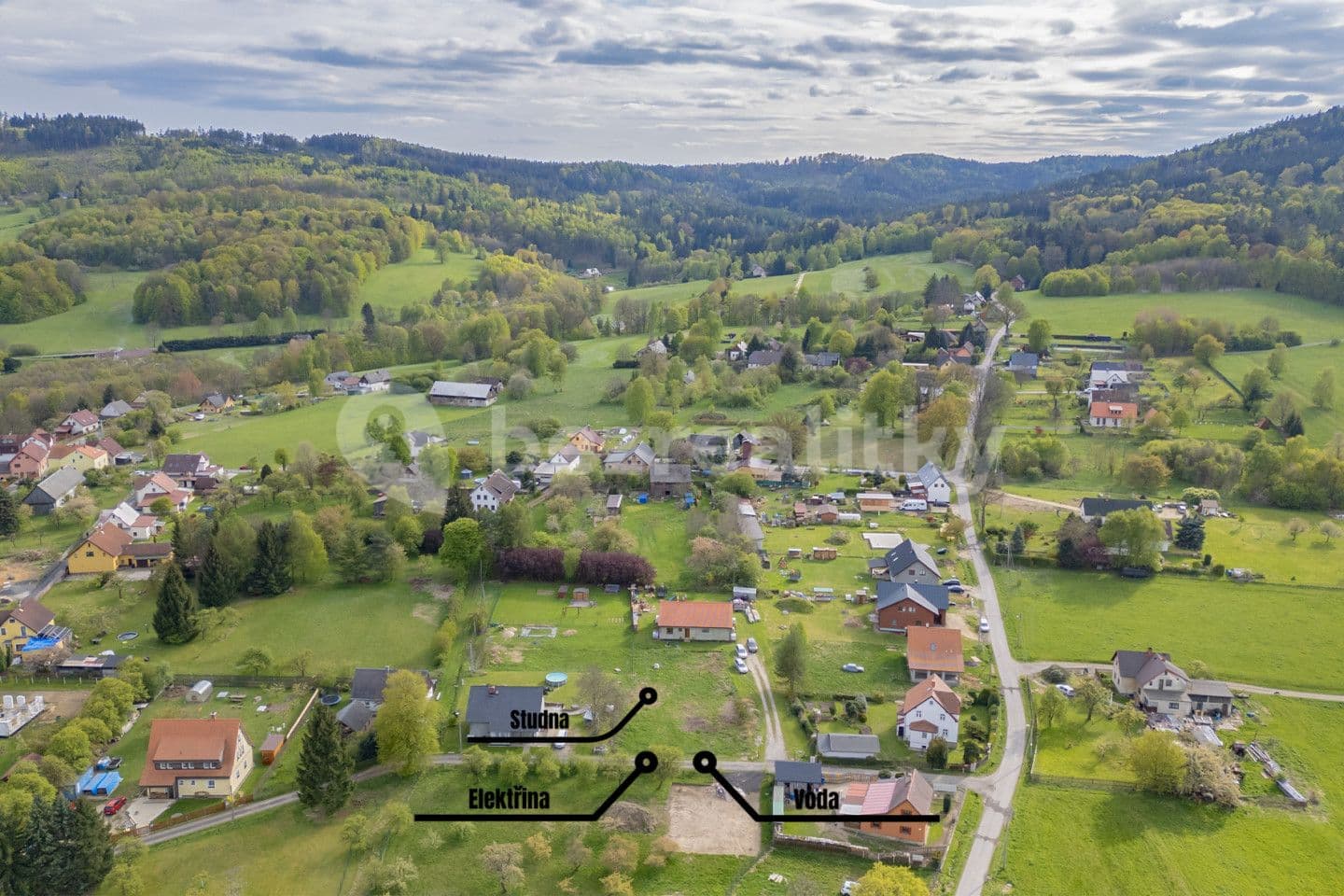 Predaj pozemku 998 m², Hrádek nad Nisou, Liberecký kraj