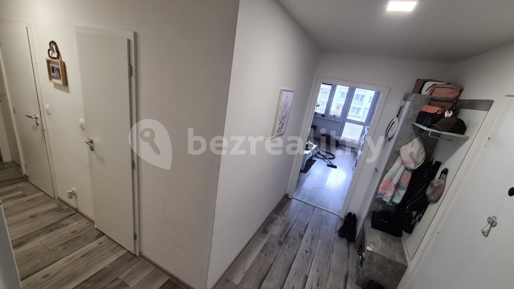 Prenájom bytu 3-izbový 75 m², Přecechtělova, Praha, Praha