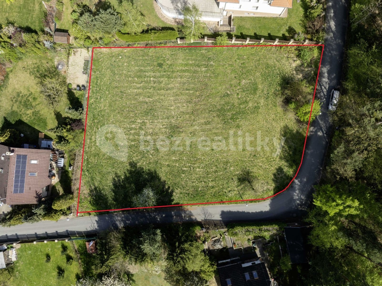 Predaj pozemku 1.711 m², Psáry, Středočeský kraj