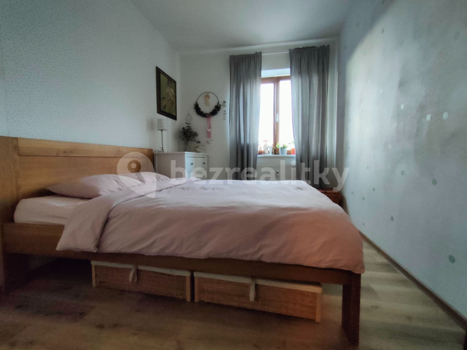 Prenájom bytu 3-izbový 64 m², Holubice, Jihomoravský kraj