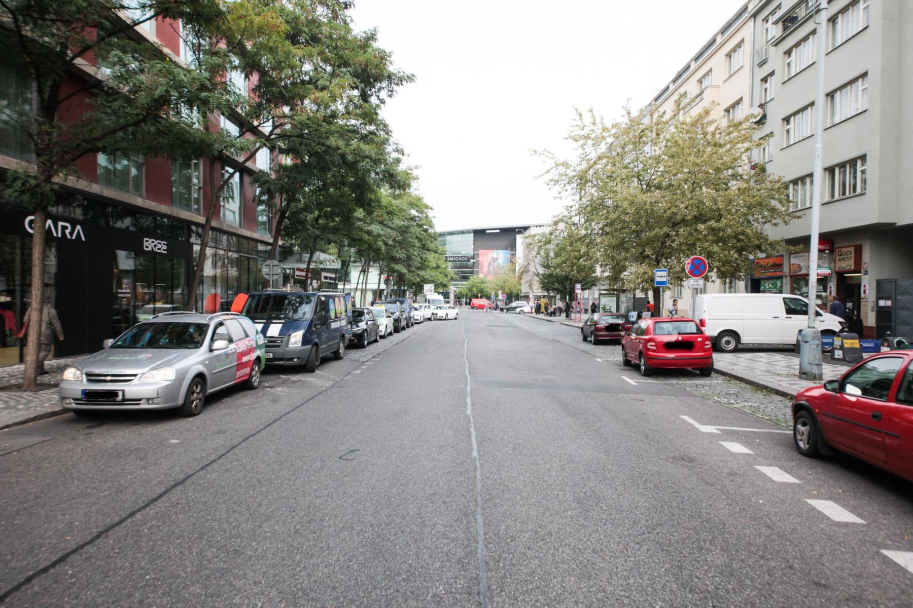 Prenájom bytu  90 m², Stroupežnického, Praha, Praha