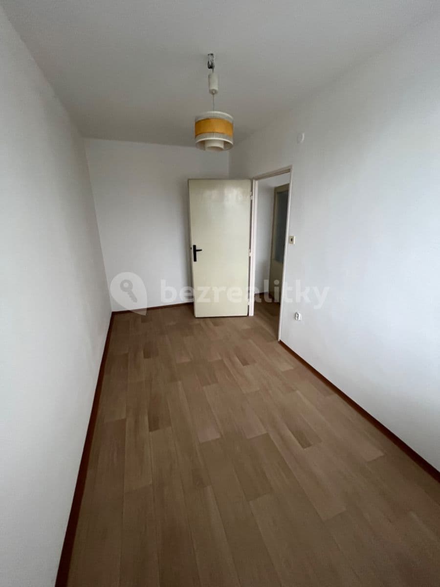Prenájom bytu 3-izbový 63 m², Vachkova, Hradec Králové, Královéhradecký kraj