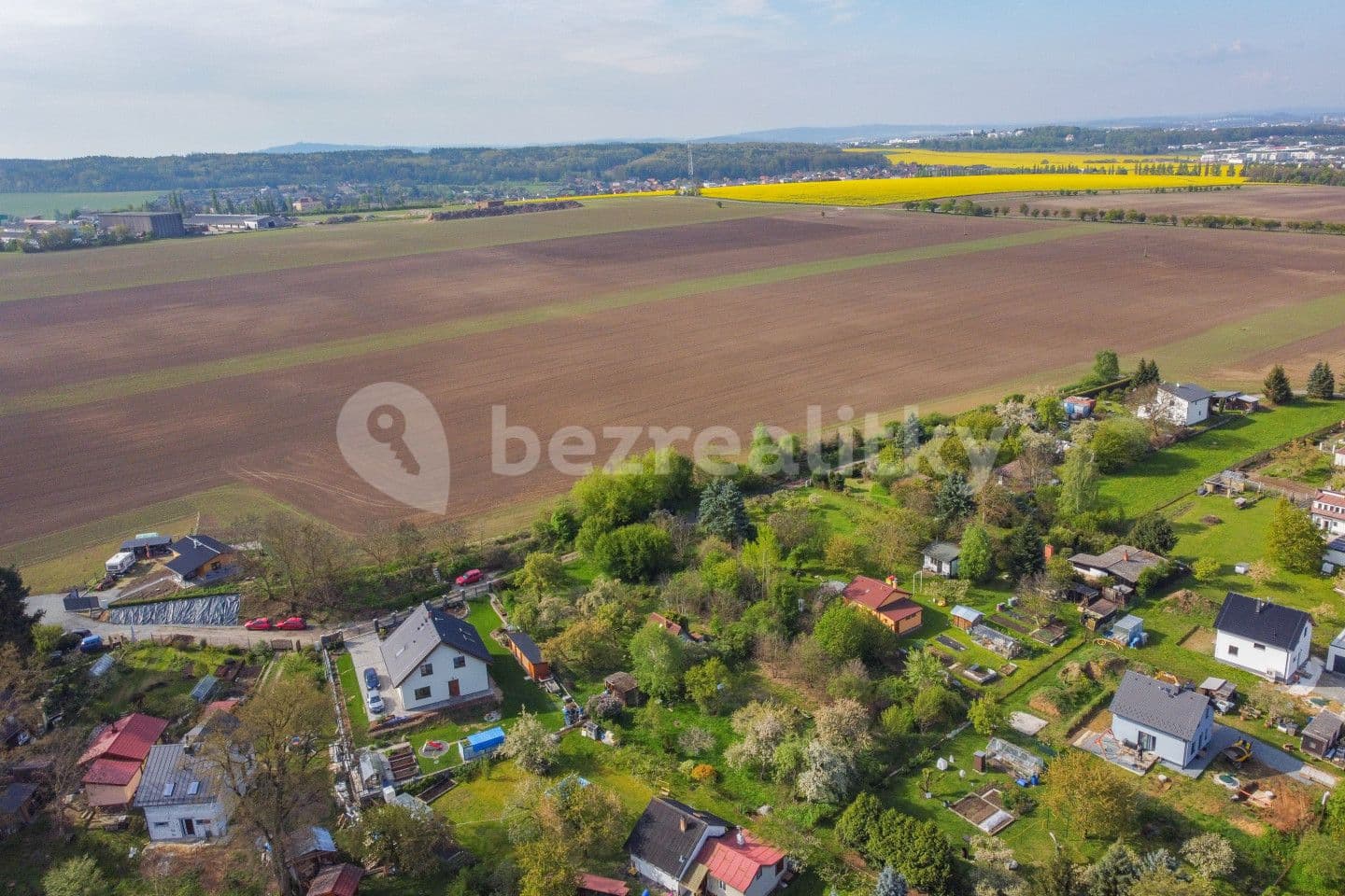 Predaj pozemku 1.364 m², Plzeň, Plzeňský kraj