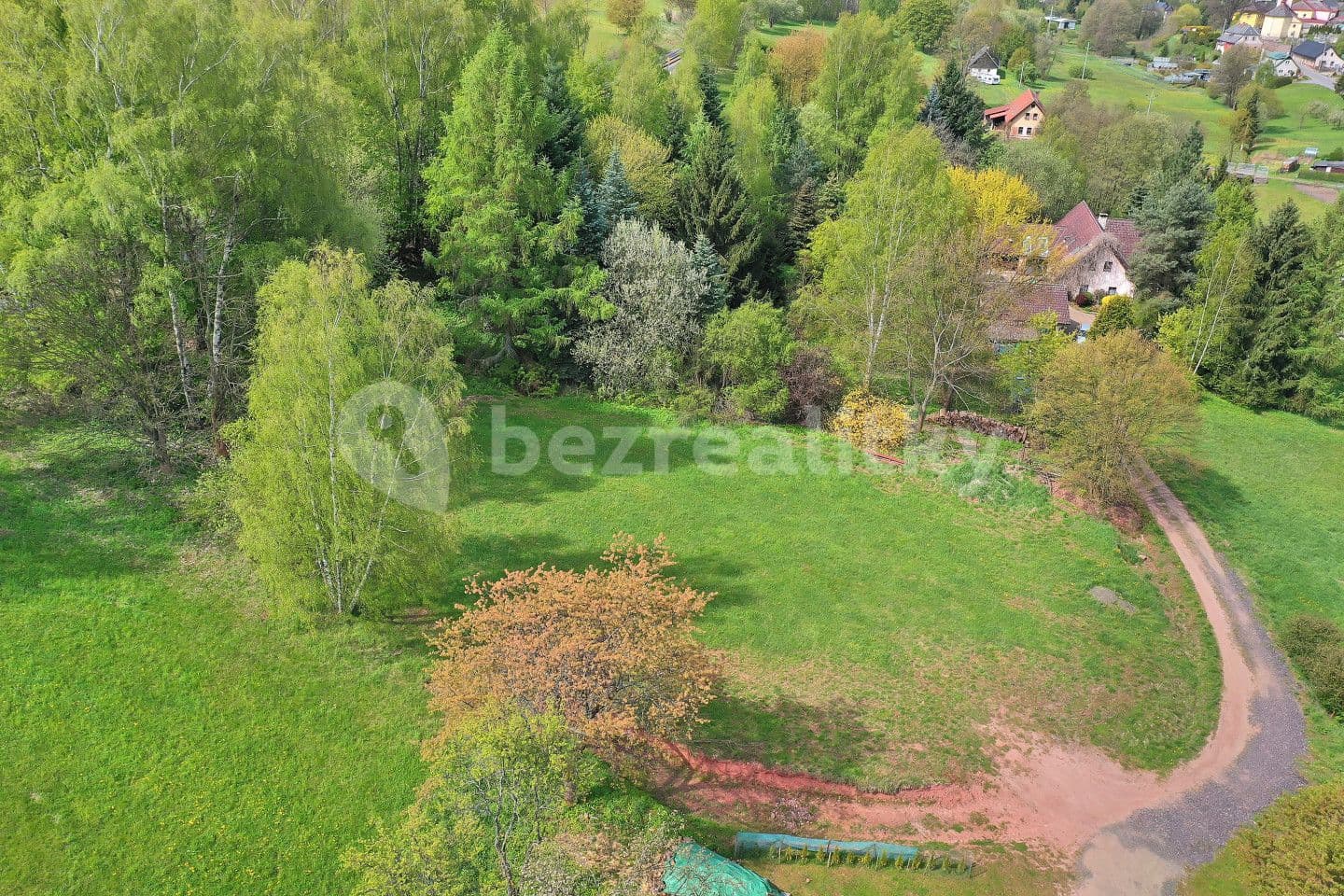Predaj pozemku 1.698 m², Borovnice, Královéhradecký kraj