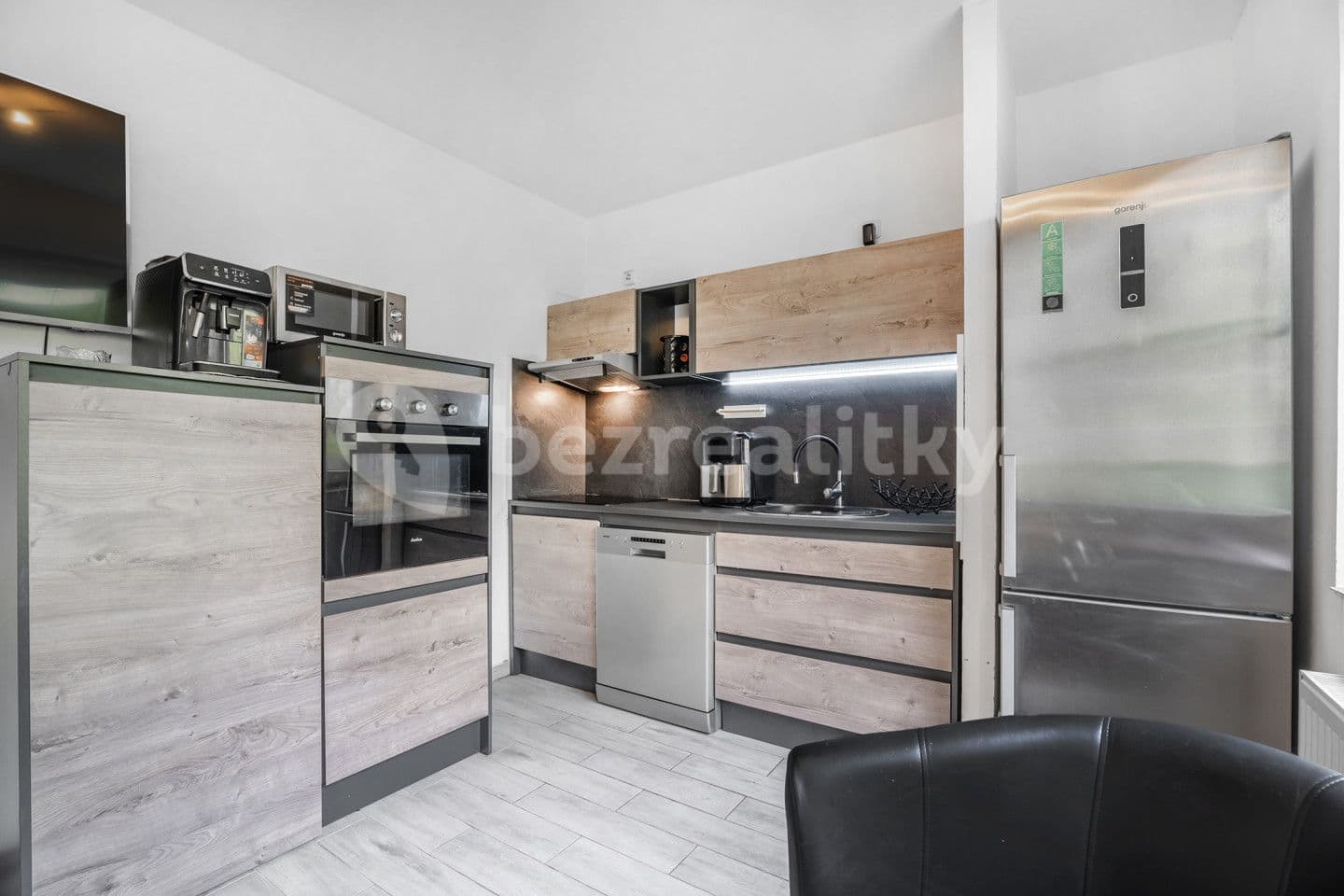 Predaj bytu 2-izbový 62 m², Stradovská, Chlumec, Ústecký kraj