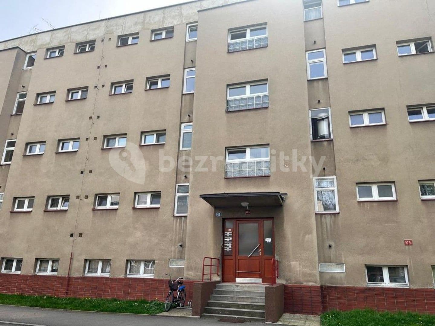 Prenájom bytu 2-izbový 56 m², Labská Kotlina, Hradec Králové, Královéhradecký kraj