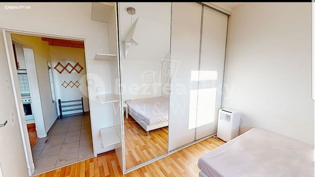 Predaj bytu 2-izbový 52 m², Hlavní, Jinočany, Středočeský kraj
