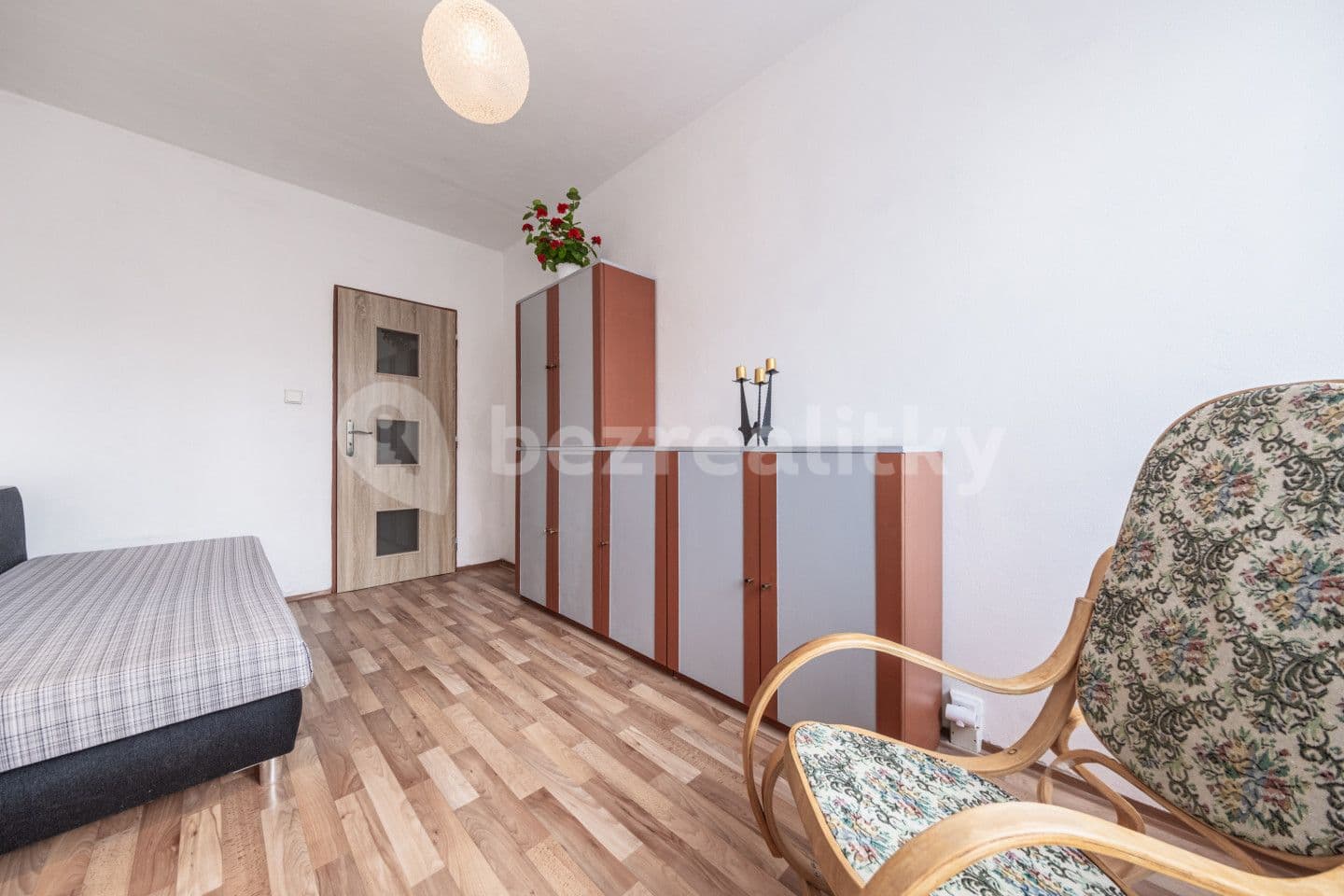 Predaj bytu 3-izbový 78 m², Bazovského, Praha, Praha