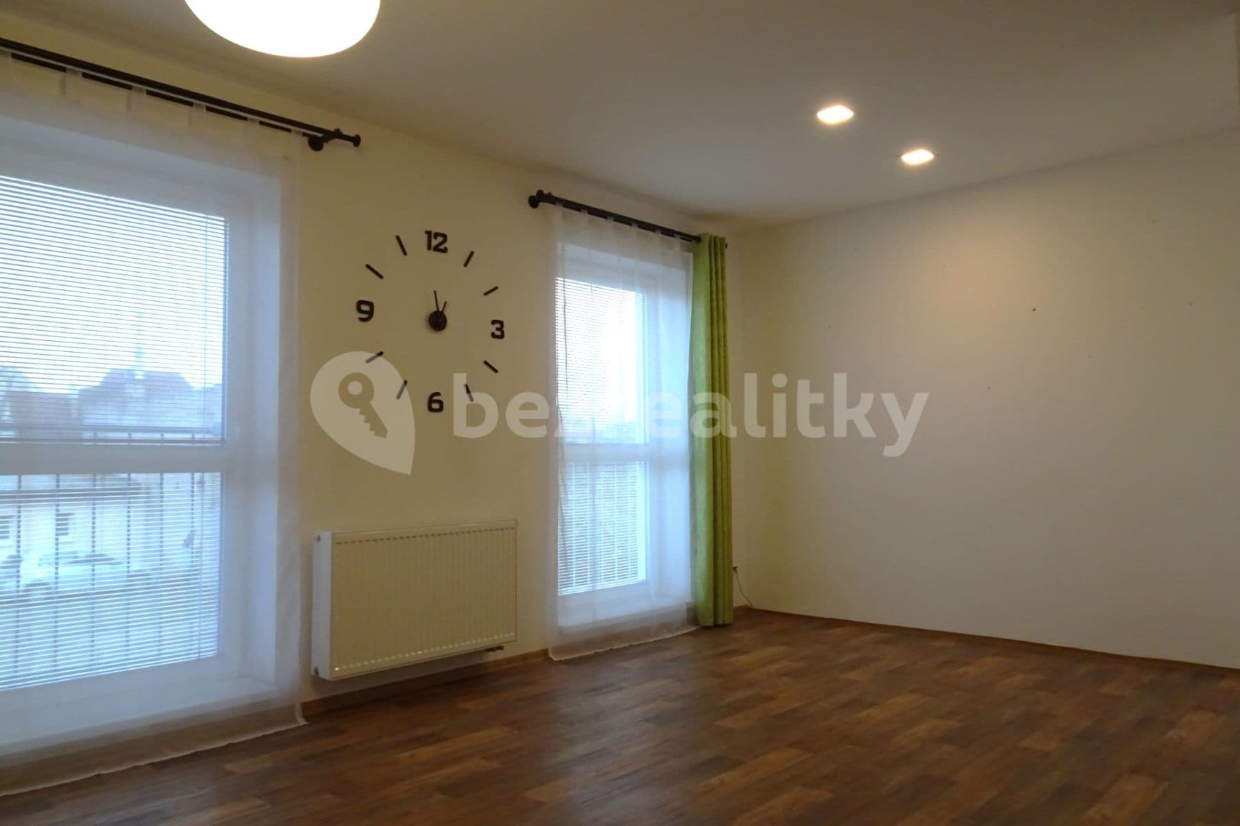 Prenájom bytu 3-izbový 70 m², Masarykova, Lysá nad Labem, Středočeský kraj
