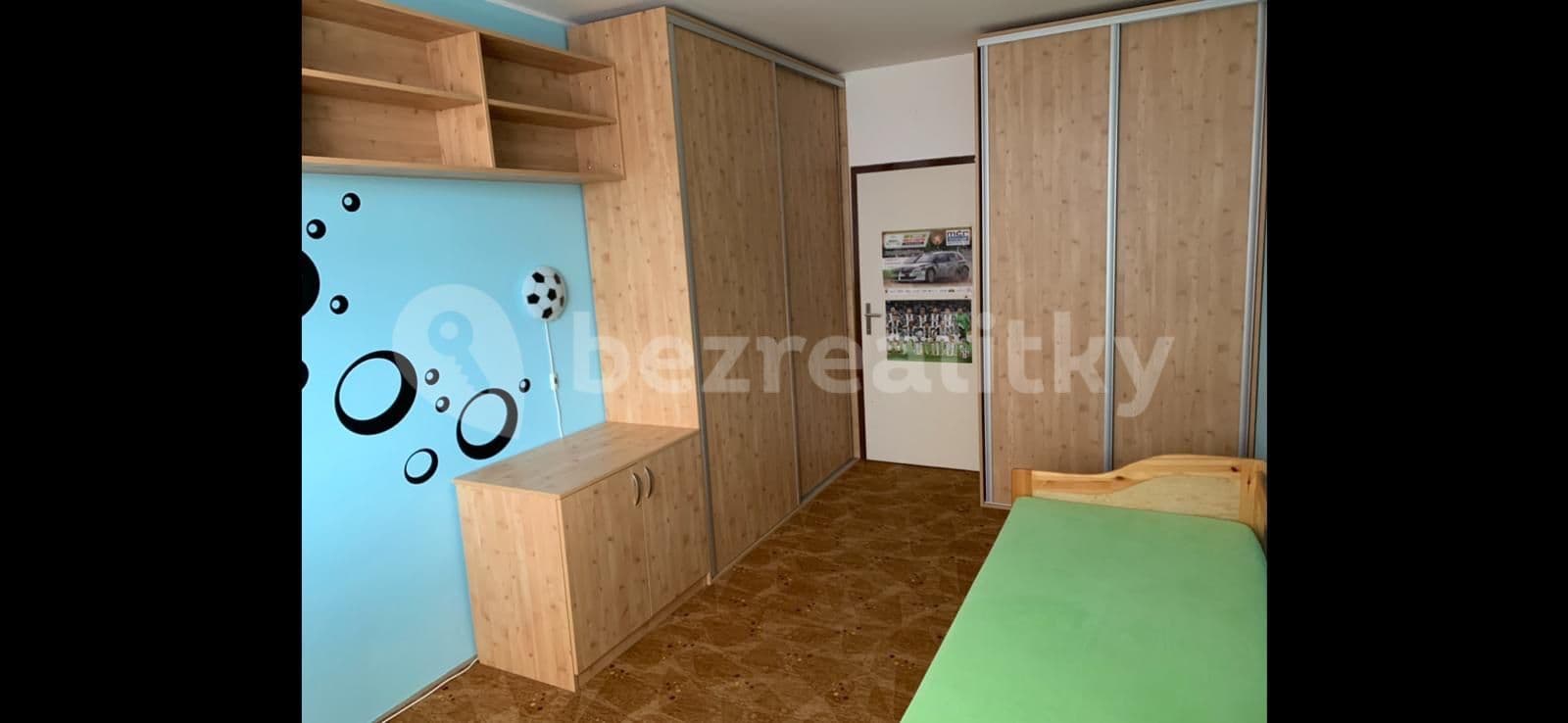 Prenájom bytu 3-izbový 78 m², Čechova, Otrokovice, Zlínský kraj