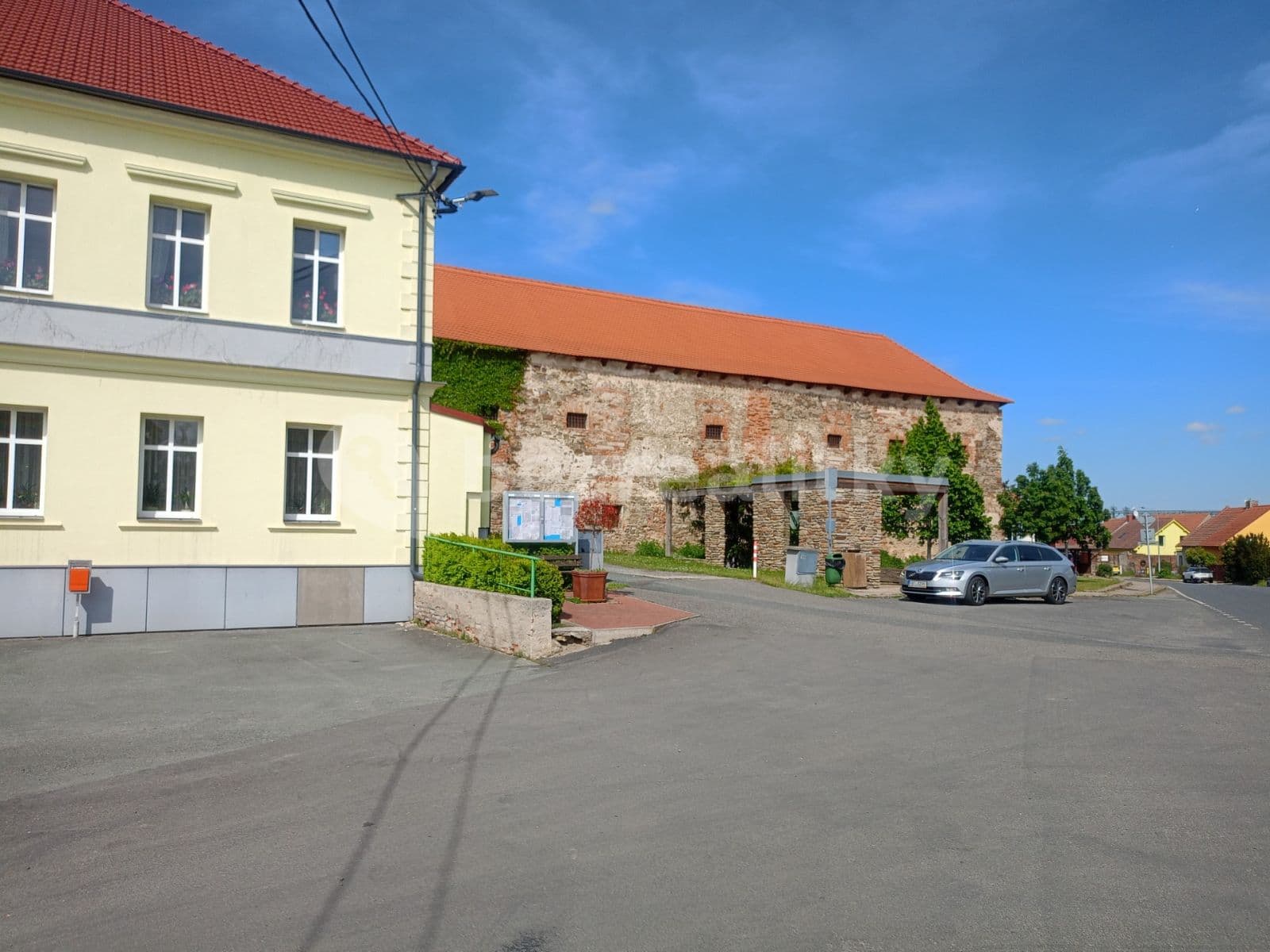Predaj pozemku 845 m², Nebovidy, Středočeský kraj