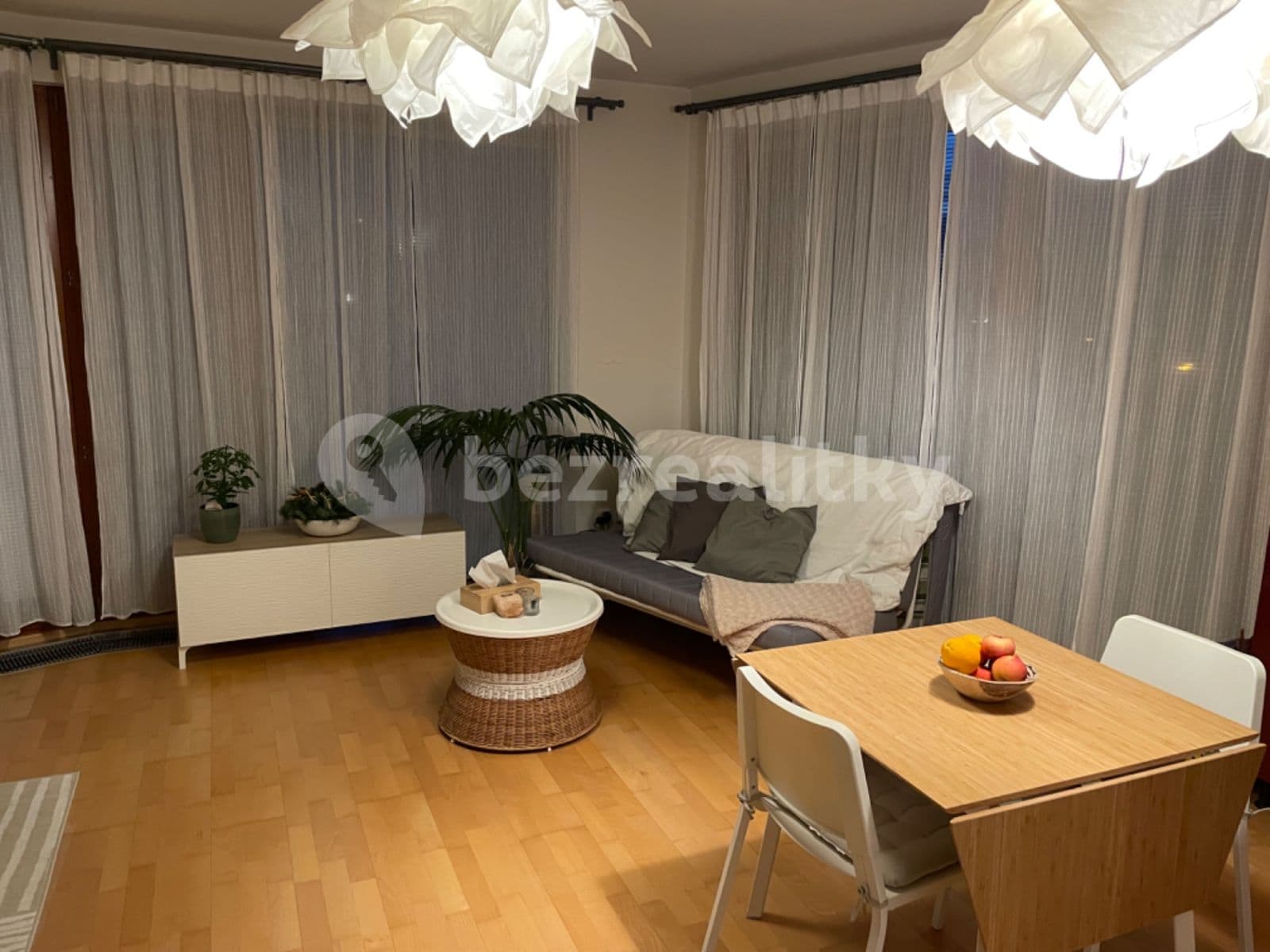 Prenájom bytu 1-izbový 45 m², Nad Dalejským údolím, Praha, Praha