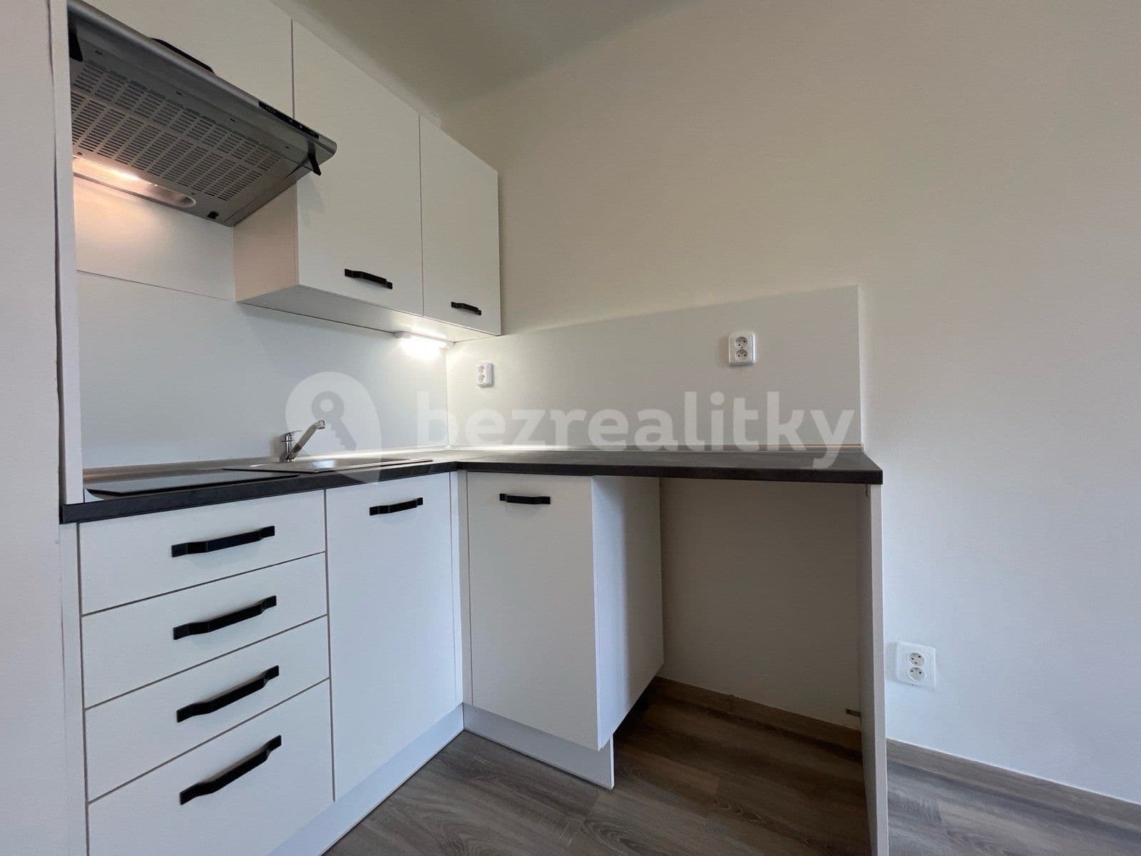 Prenájom bytu 1-izbový 24 m², Marušky Kudeříkové, Havířov, Moravskoslezský kraj