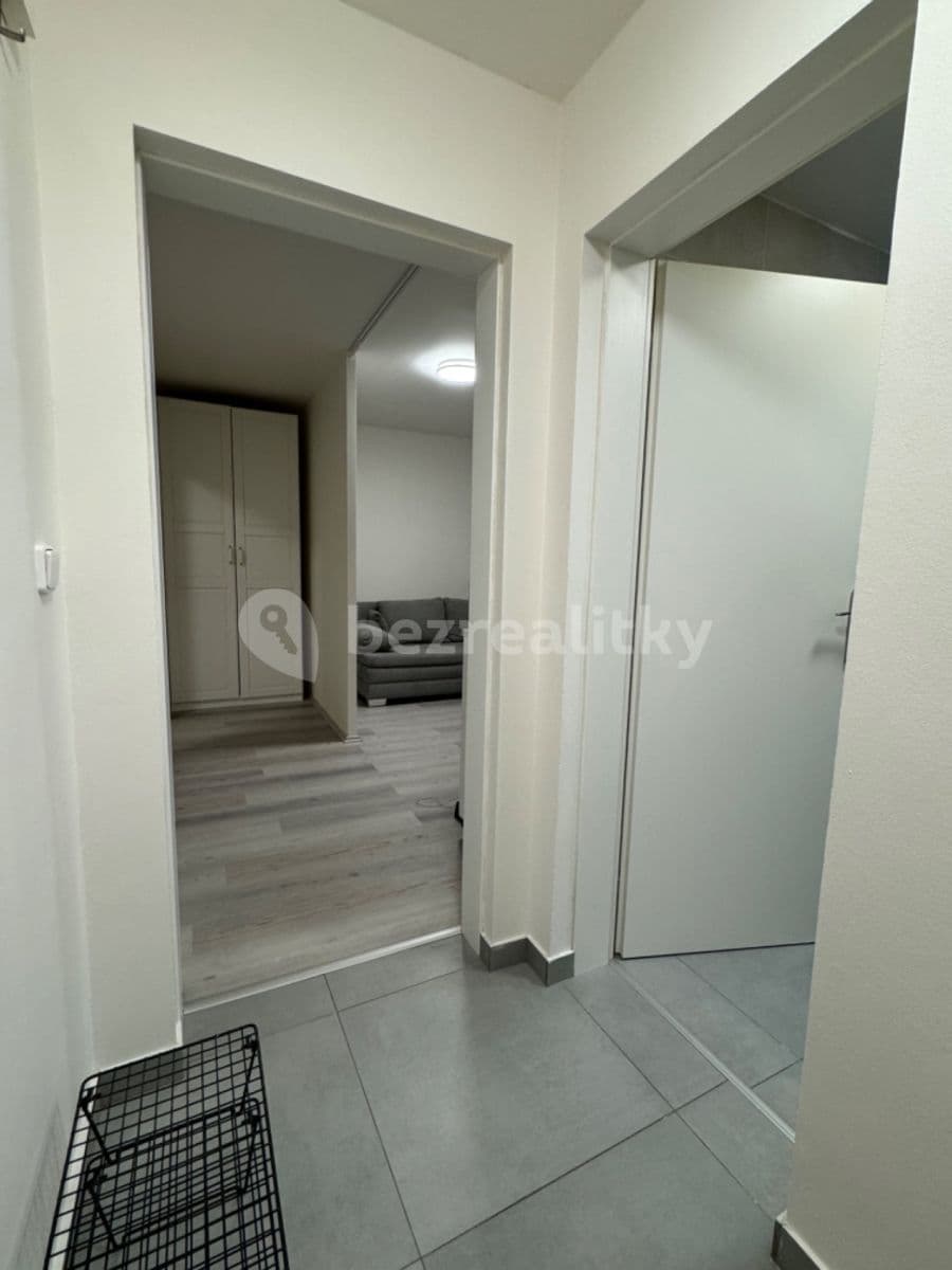Prenájom bytu 2-izbový 39 m², Podskalská, Praha, Praha