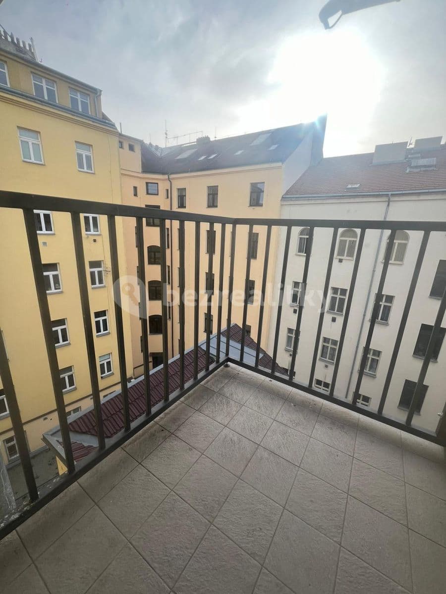 Predaj bytu 1-izbový 26 m², Plzeňská, Praha, Praha