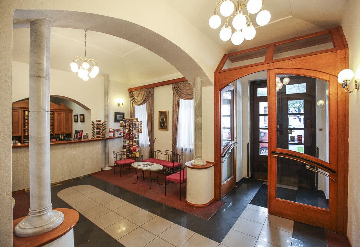 Prenájom bytu  72 m², Americká, Praha, Praha