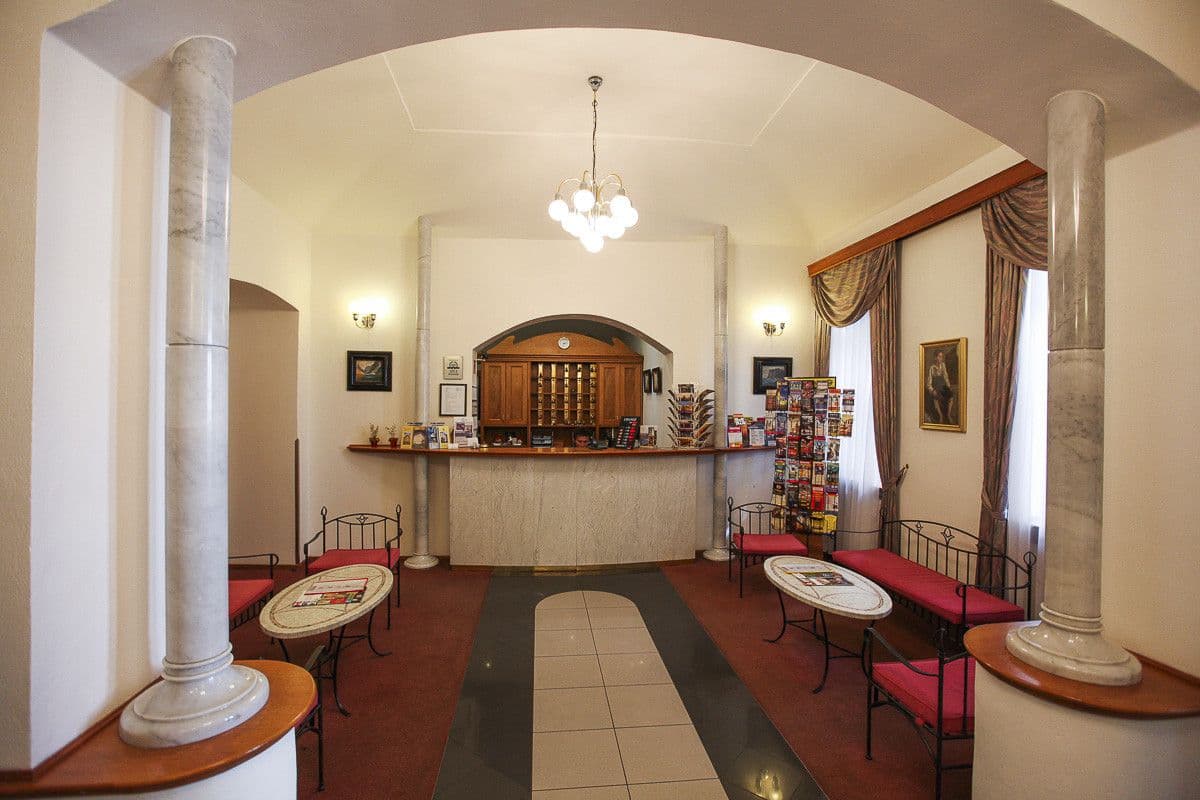 Prenájom bytu  43 m², Americká, Praha, Praha