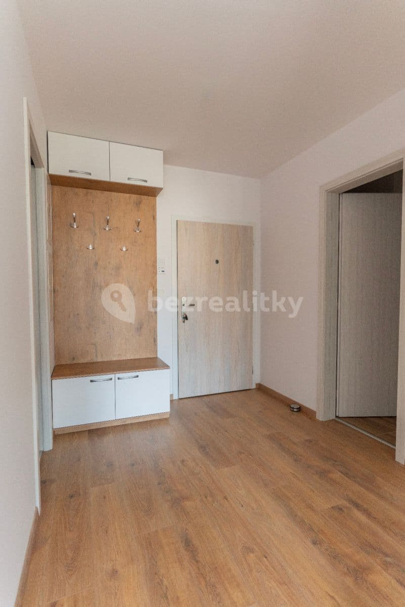 Prenájom bytu 2-izbový 55 m², Malokrasňanská, Rača, Bratislavský kraj