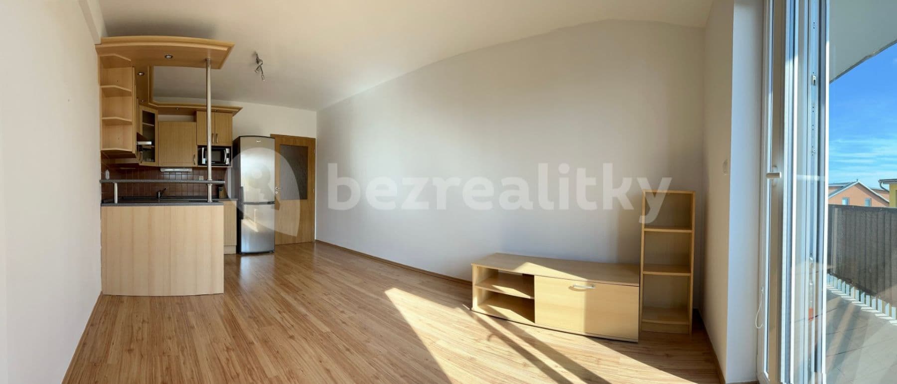 Prenájom bytu 2-izbový 54 m², Za Devítkou, Jinočany, Středočeský kraj