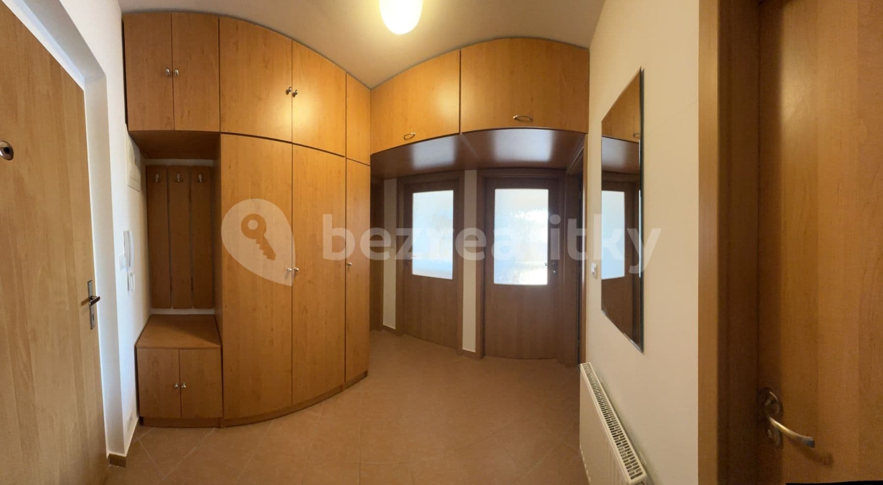 Prenájom bytu 2-izbový 54 m², Za Devítkou, Jinočany, Středočeský kraj