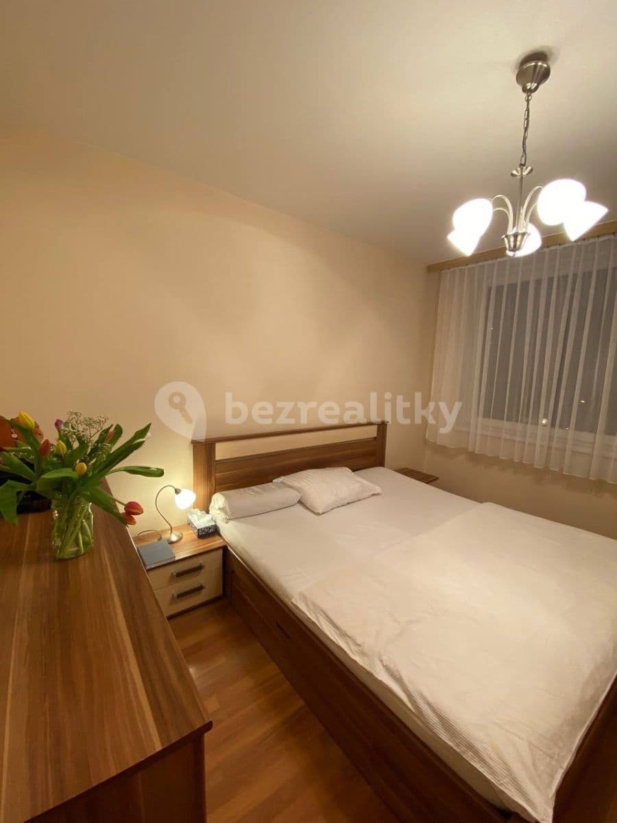 Predaj bytu 3-izbový 81 m², Dědinova, Praha, Praha