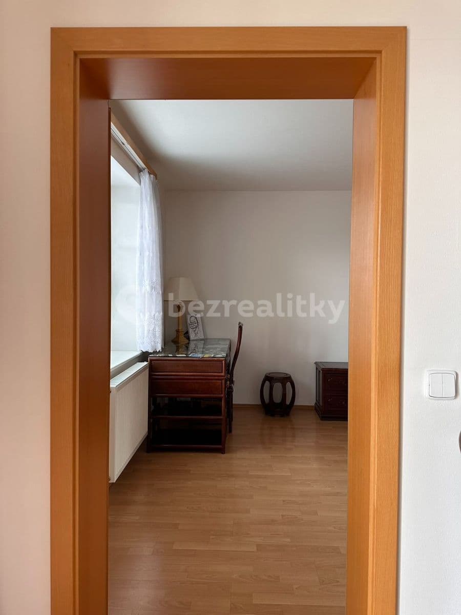 Predaj bytu 4-izbový 130 m², Okružní, Vestec, Středočeský kraj