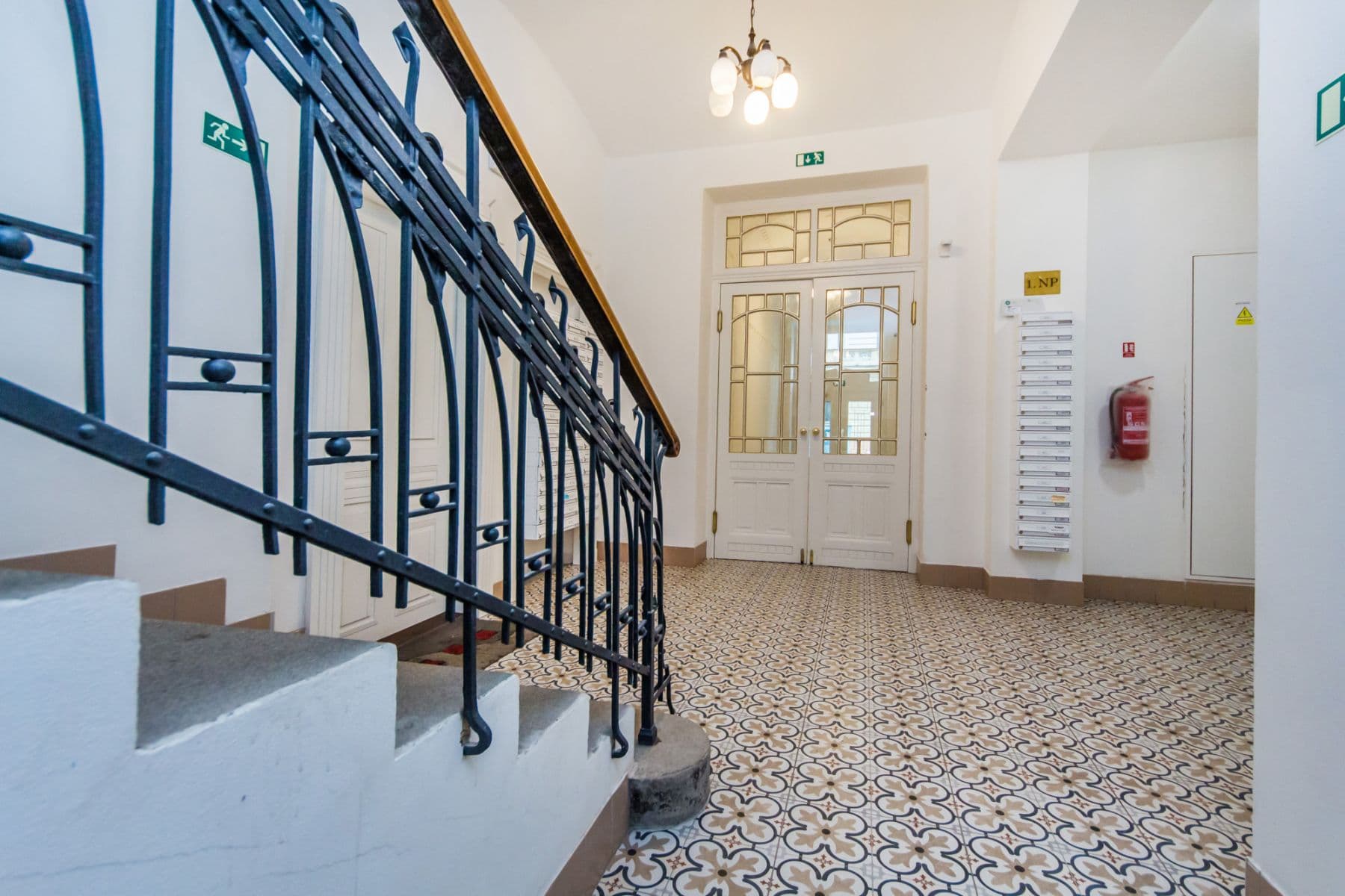 Prenájom bytu  29 m², Slavíkova, Praha, Praha