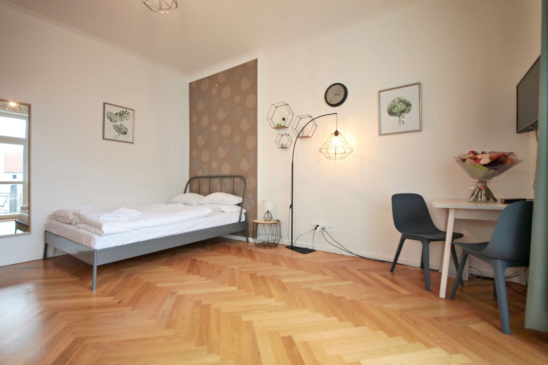 Prenájom bytu  29 m², Slavíkova, Praha, Praha