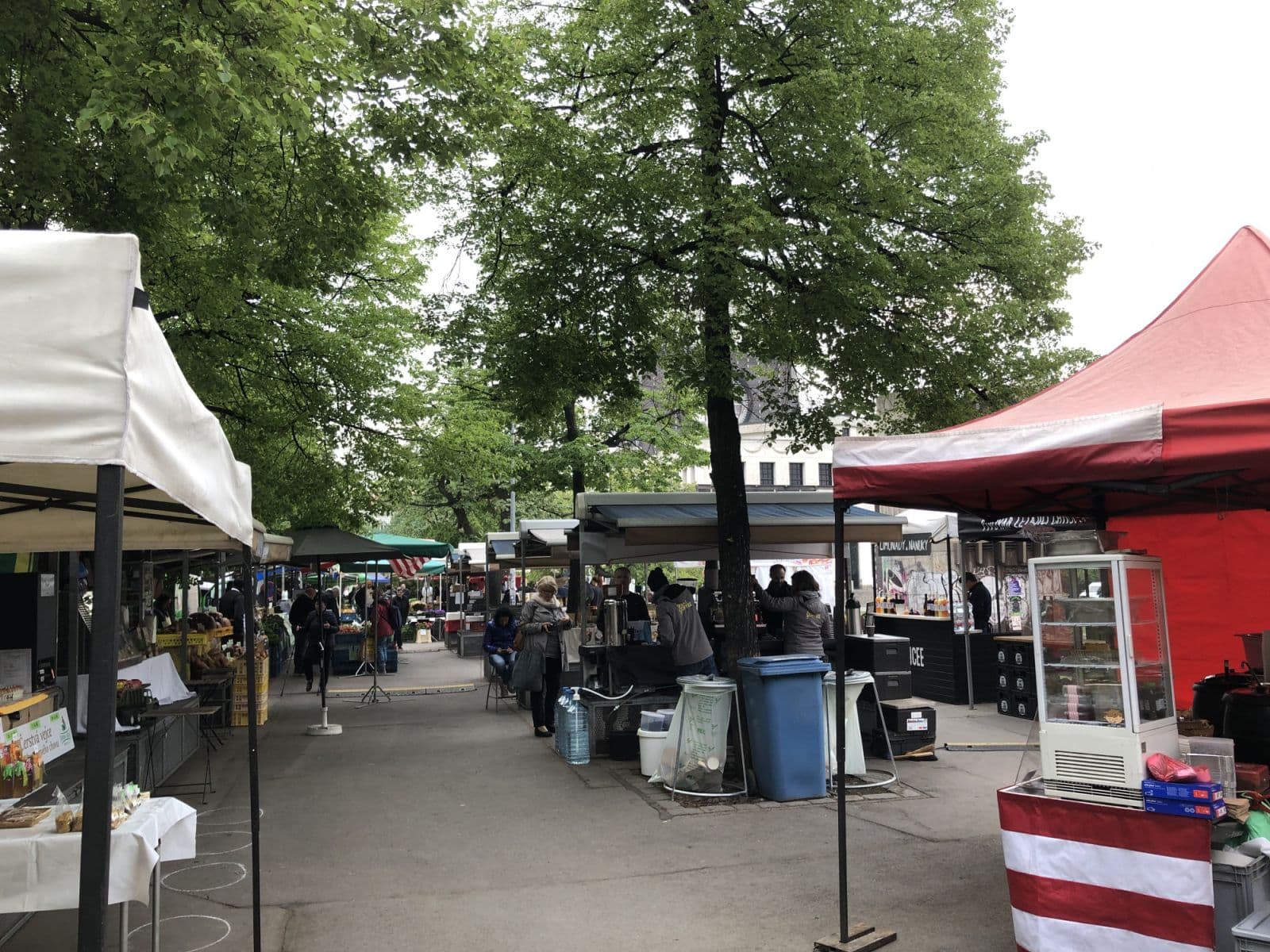 Prenájom bytu  29 m², Slavíkova, Praha, Praha