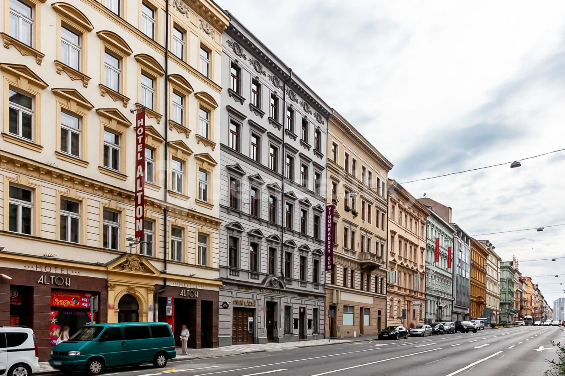 Prenájom bytu  30 m², Legerova, Praha, Praha