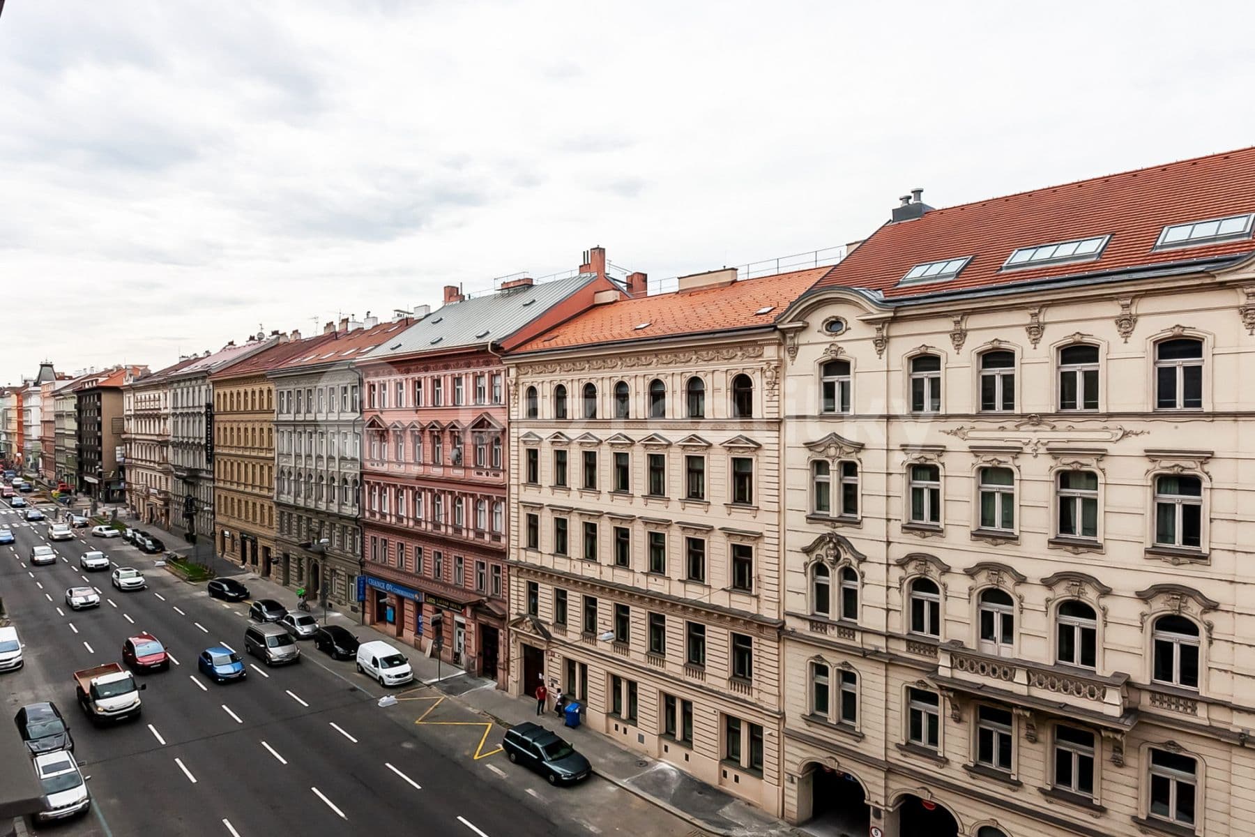 Prenájom bytu  30 m², Legerova, Praha, Praha