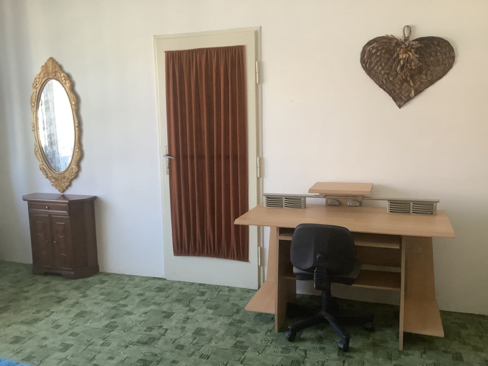 Prenájom bytu  82 m², . května, Praha, Praha