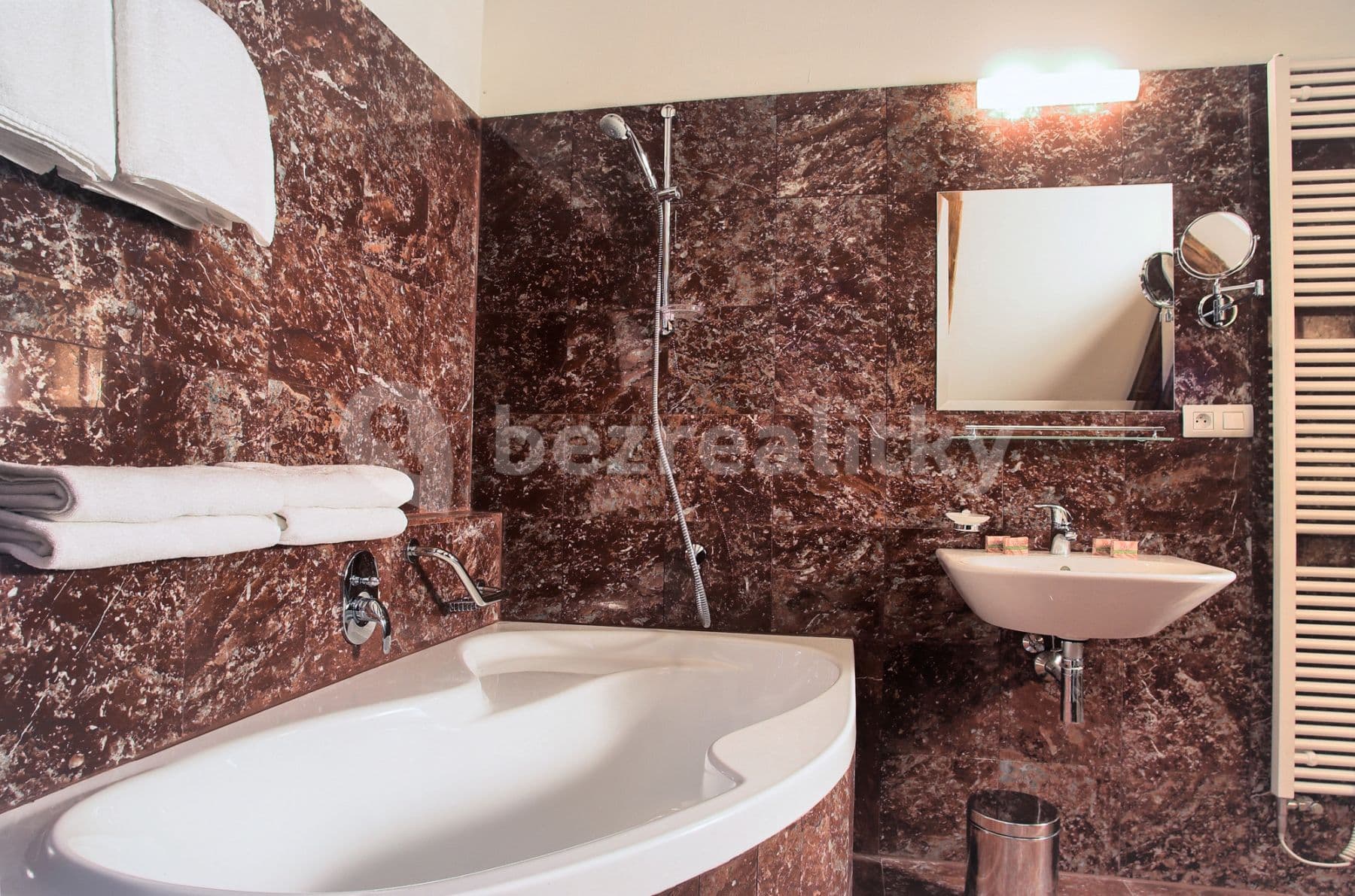 Prenájom bytu  150 m², Rybná, Praha, Praha