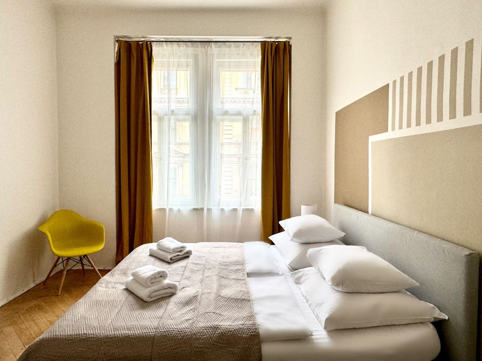 Prenájom bytu  89 m², Blanická, Praha, Praha