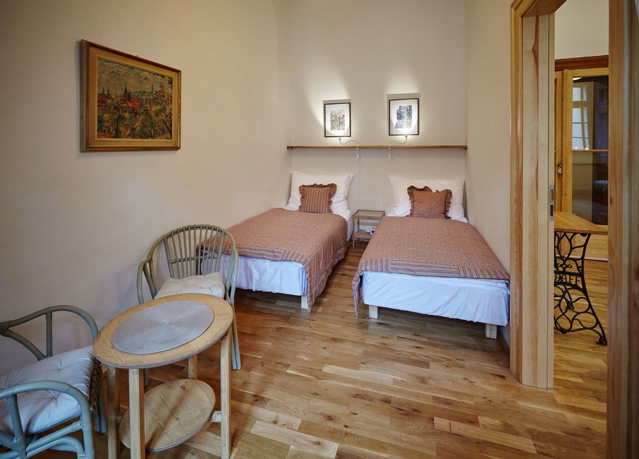 Prenájom bytu  46 m², Míšeňská, Praha, Praha