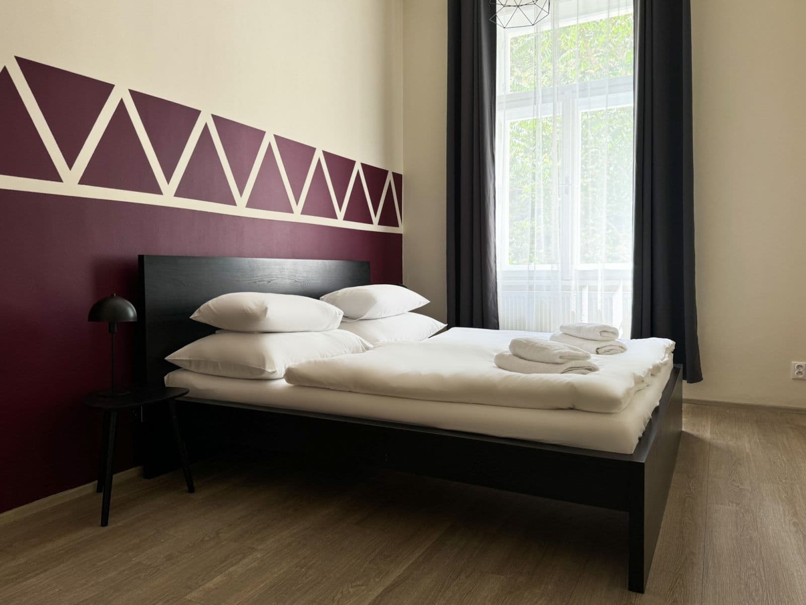 Prenájom bytu  133 m², Španělská, Praha, Praha