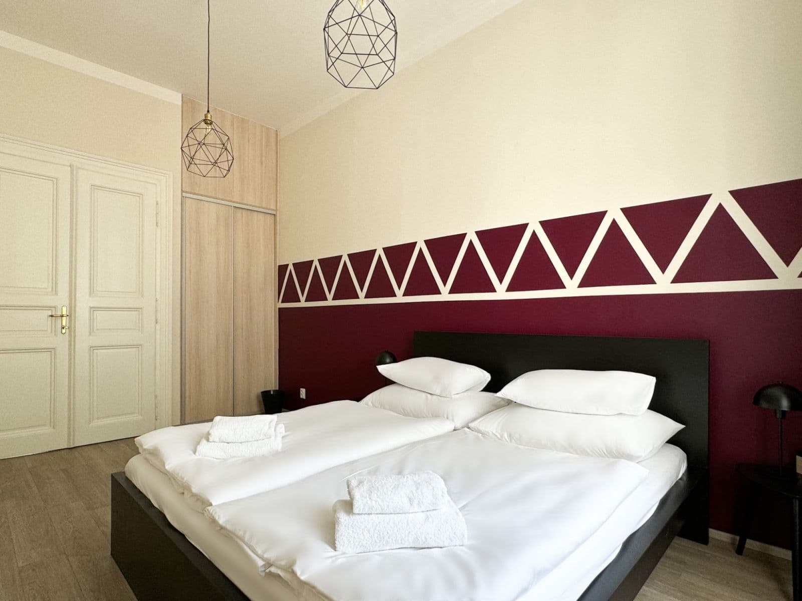 Prenájom bytu  133 m², Španělská, Praha, Praha