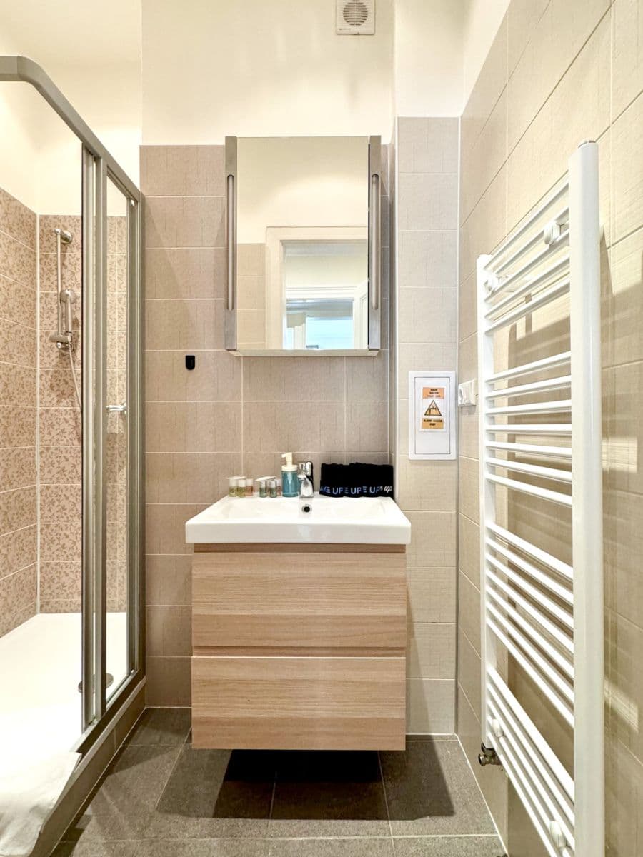 Prenájom bytu  133 m², Španělská, Praha, Praha